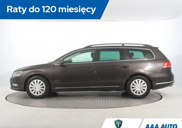 Volkswagen Passat cena 29000 przebieg: 310681, rok produkcji 2011 z Zdzieszowice małe 232